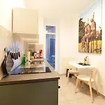 Gruenderzeitwohnung Unweit Der Altstadt Apartamento *