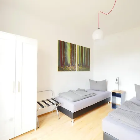 Gründerzeitwohnung Unweit Der Altstadt Apartamento *