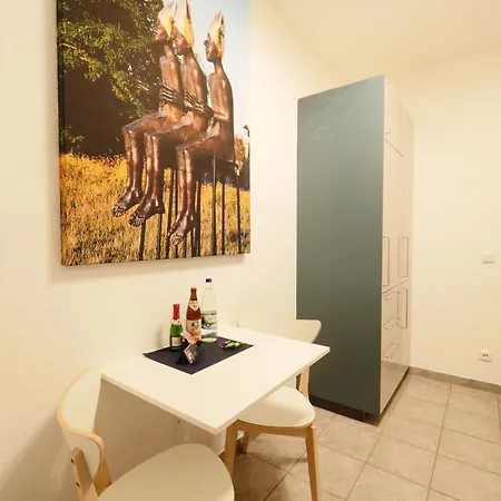 아파트 Gruenderzeitwohnung Unweit Der Altstadt *