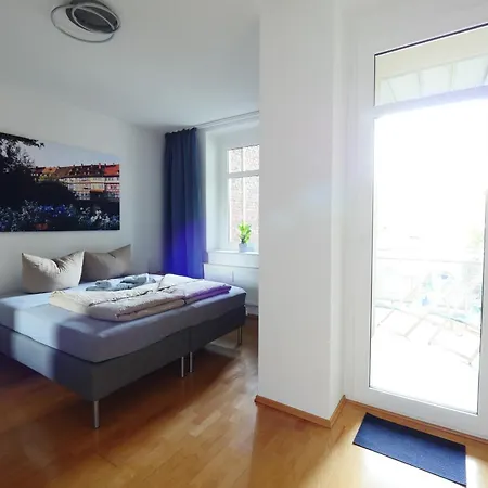 Gruenderzeitwohnung Unweit Der Altstadt * 에르푸르트